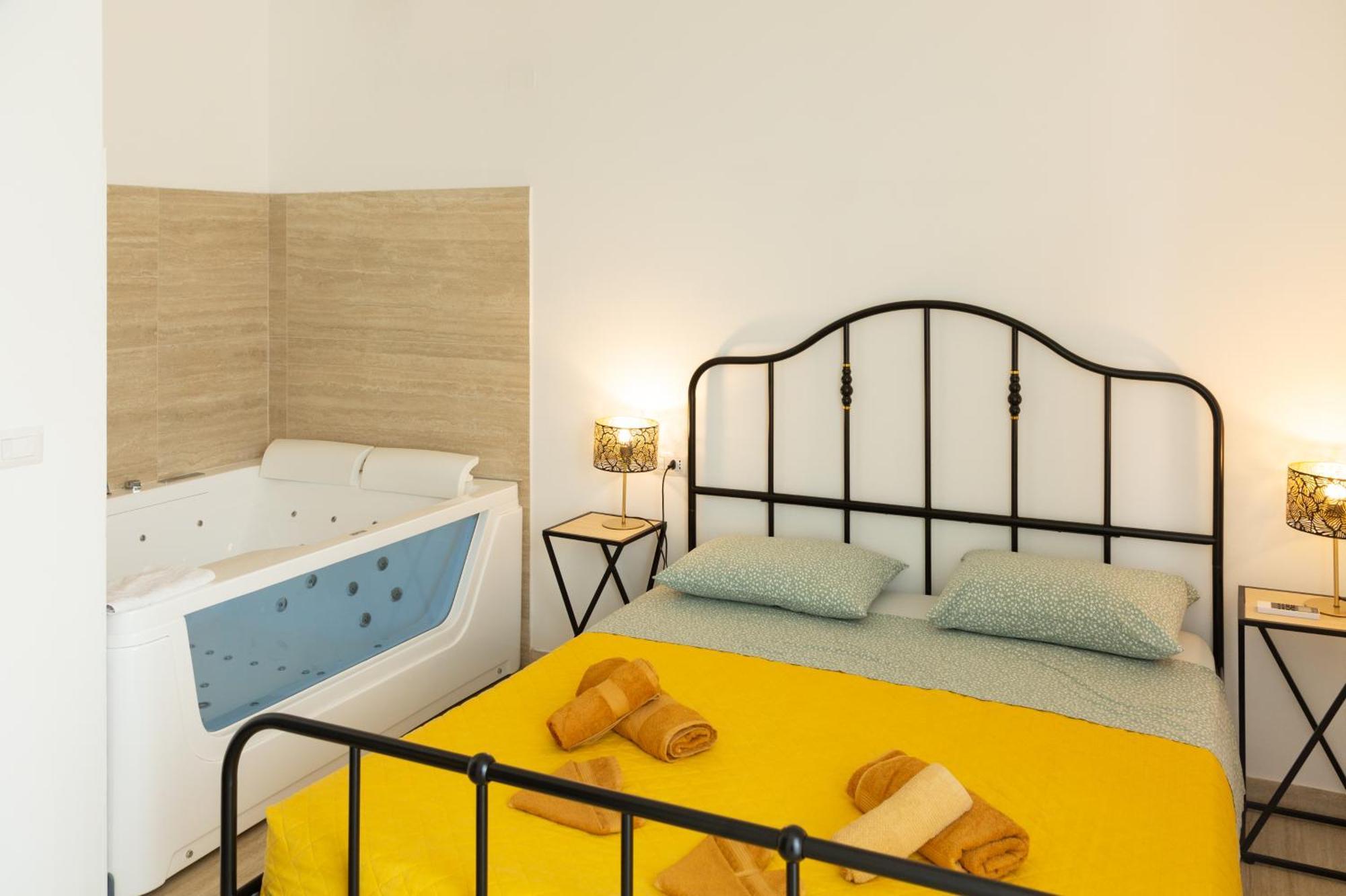 Maris Suite - Appartamento Con Vasca Idromassaggio Alghero Zewnętrze zdjęcie